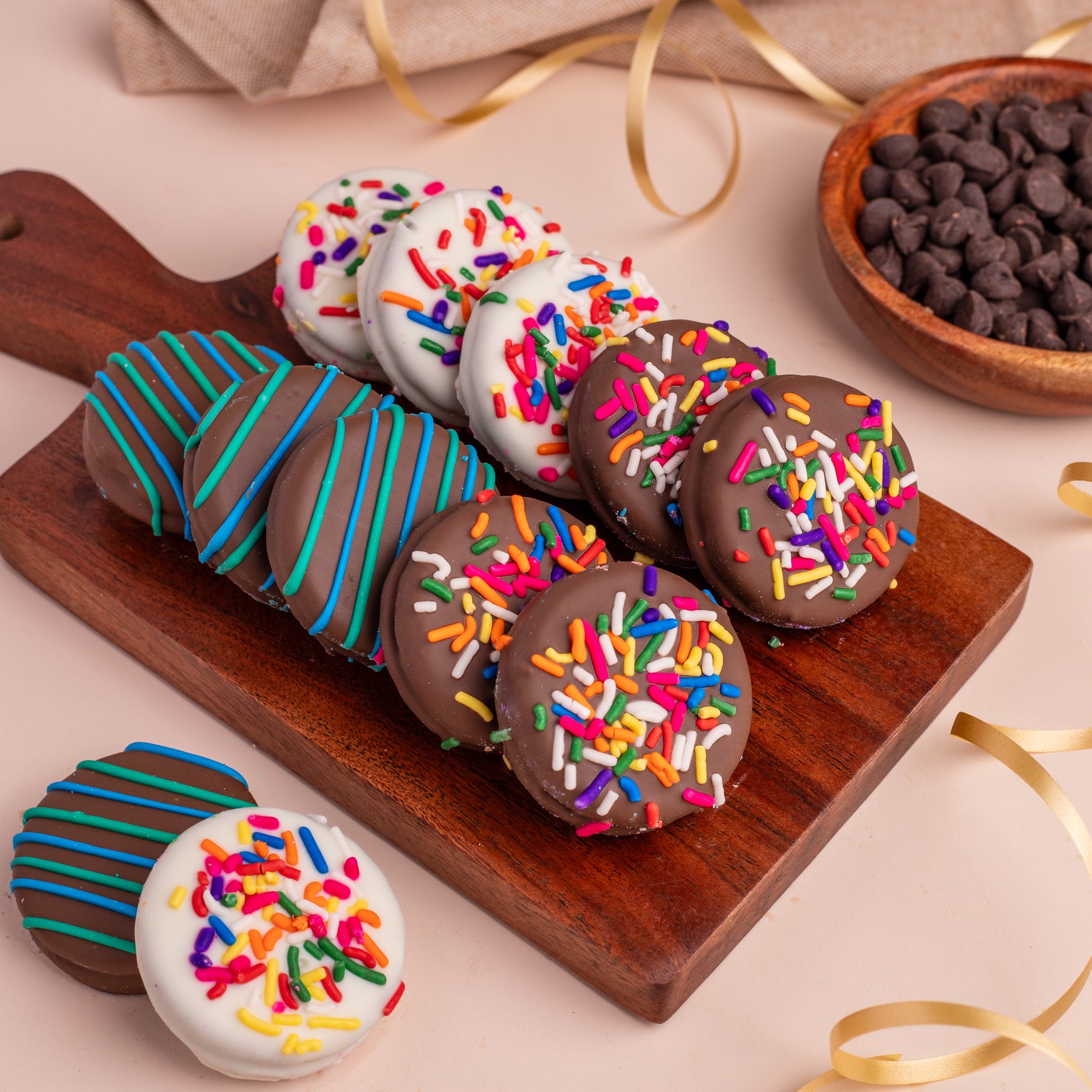 Birthday Bash Triple Dunked Oreos® – Chocolate.com