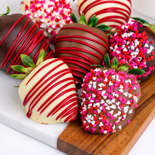 Berry In Love Hand-Dipped Belgian Chocolate Strawberries & Cheesecake Pops